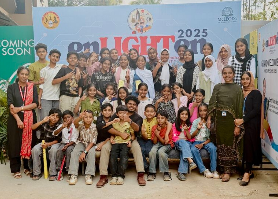 Students group photo event